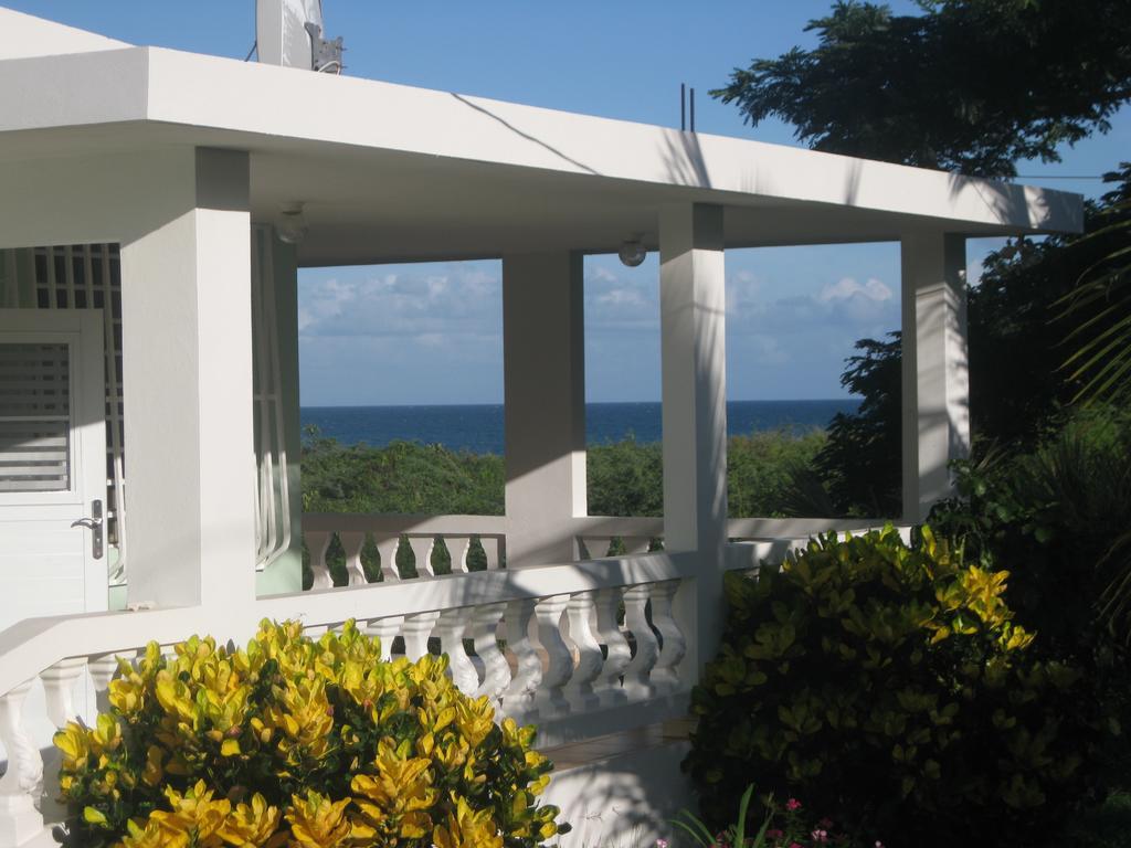 Tranquility By The Sea Villa Векес Стая снимка